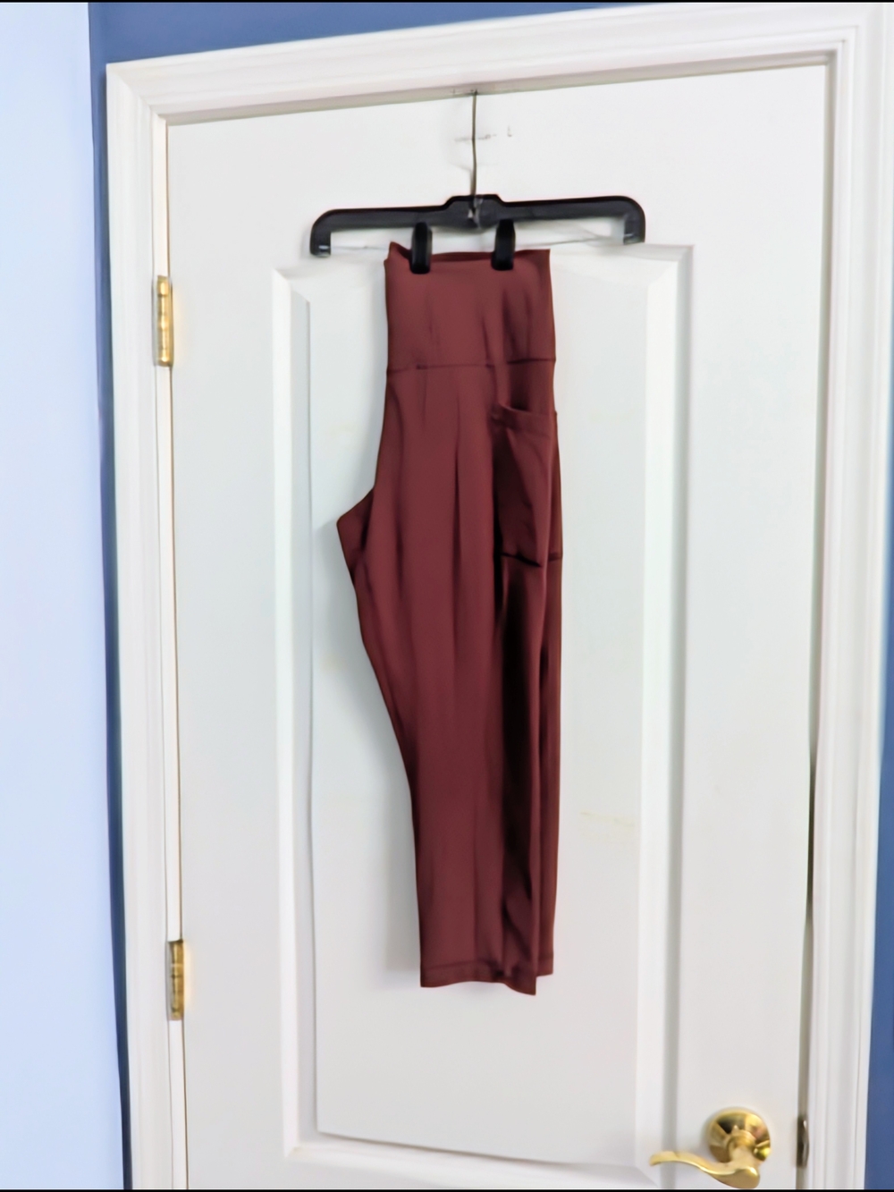 Skechers High-Waist Leggings in Deep Burgundy